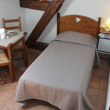 Auberge Du Goutarou Saint-Michel-les-Portes Exterior foto